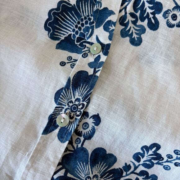 CHICO'S 100% Linen Watercolor Floral Print Button Front Shirt Size 14/L - Picture 10 of 14